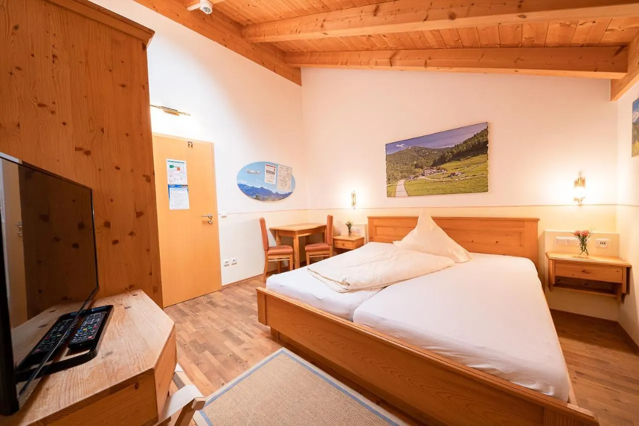 Berggasthof Hotel Duftbraeu I Ruhige Alleinlage I Mitten Im Gruenen Samerberg